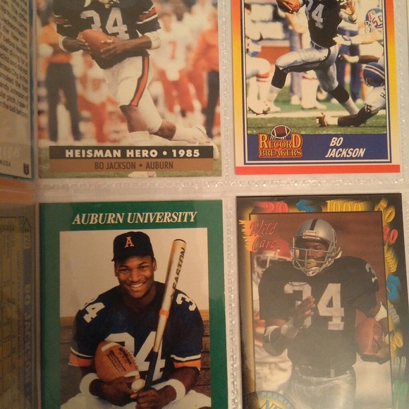 -Bo Jackson 15 card + 1 sticker Bundle
Cards - Picture 3 of 4